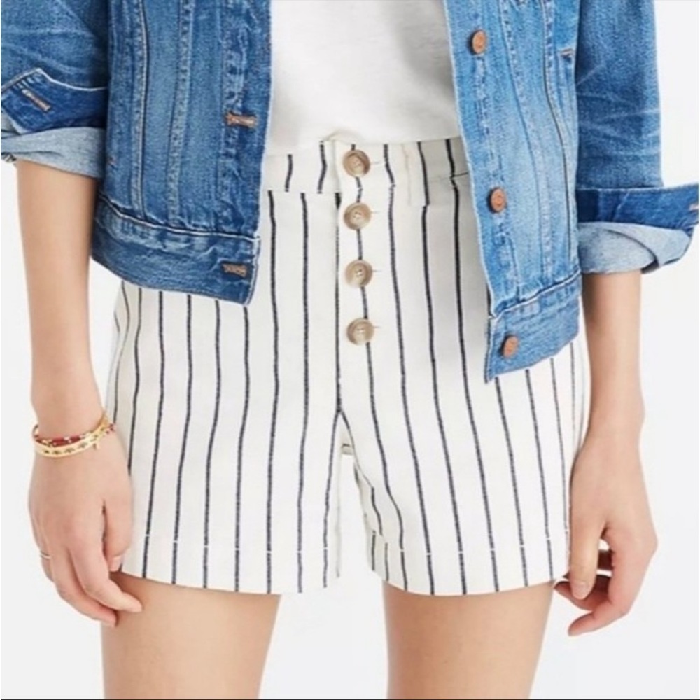 Madewell Emmett Button-Front Shorts in Stripe
